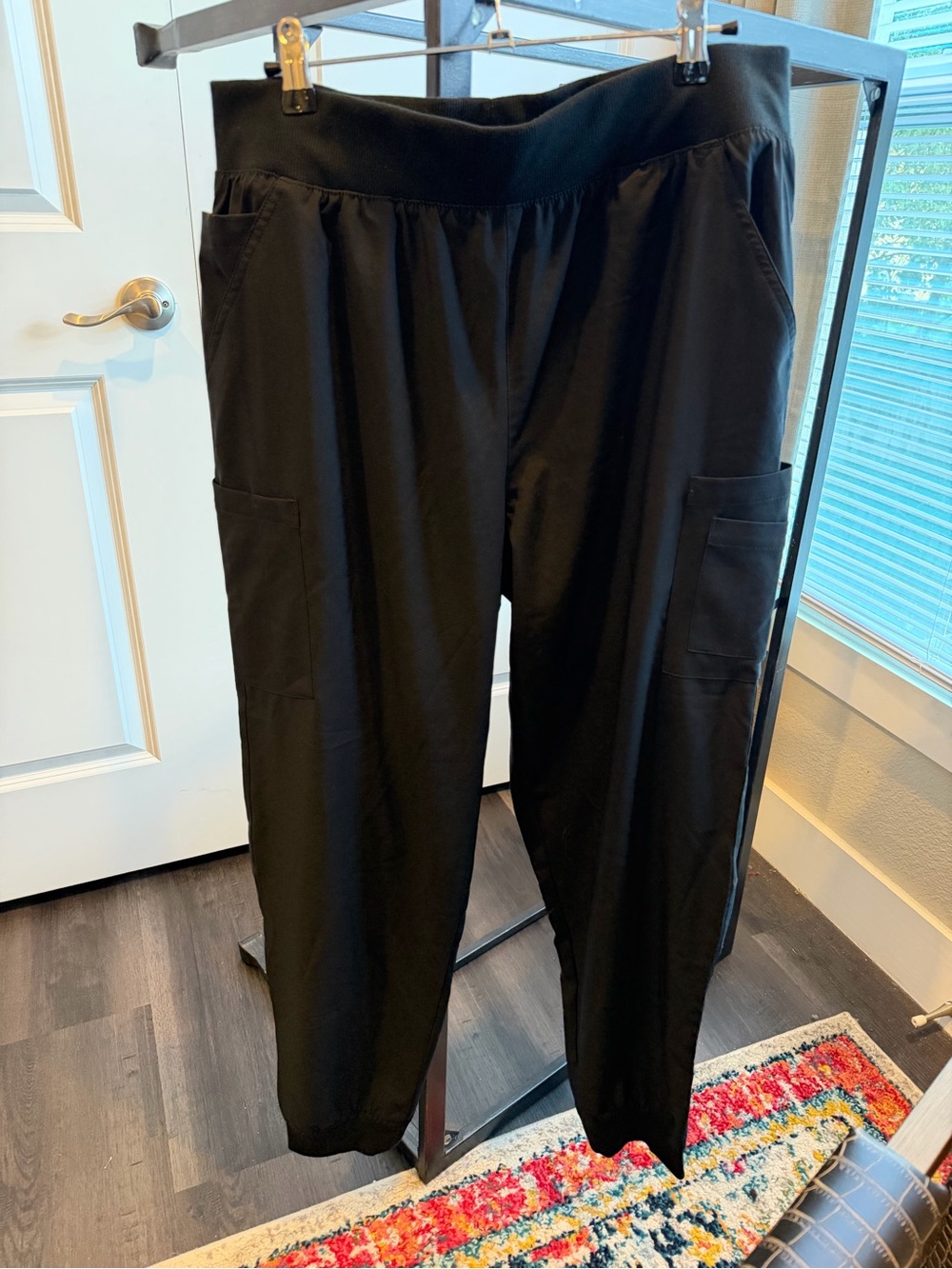 Black Women’s Easy Stretch Scrub Pants